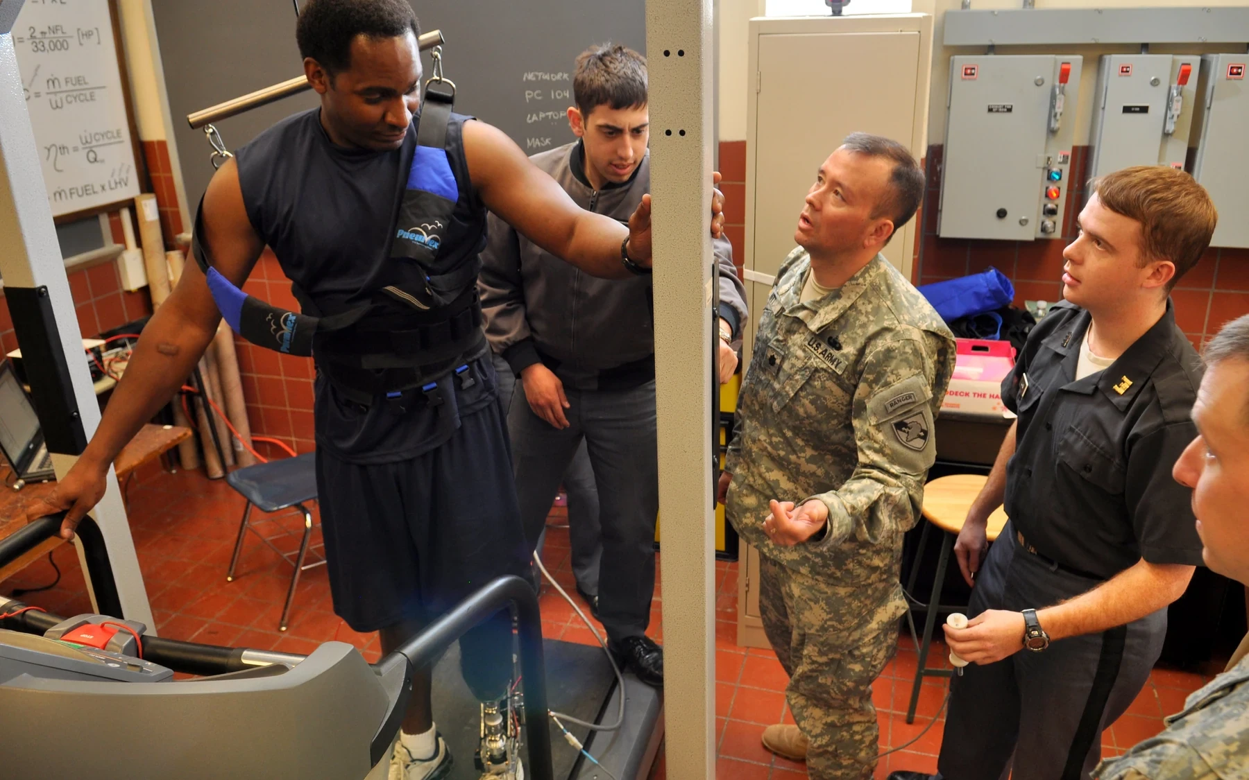 Instrumented treadmill testing with a metabolic VO2 mask and research team